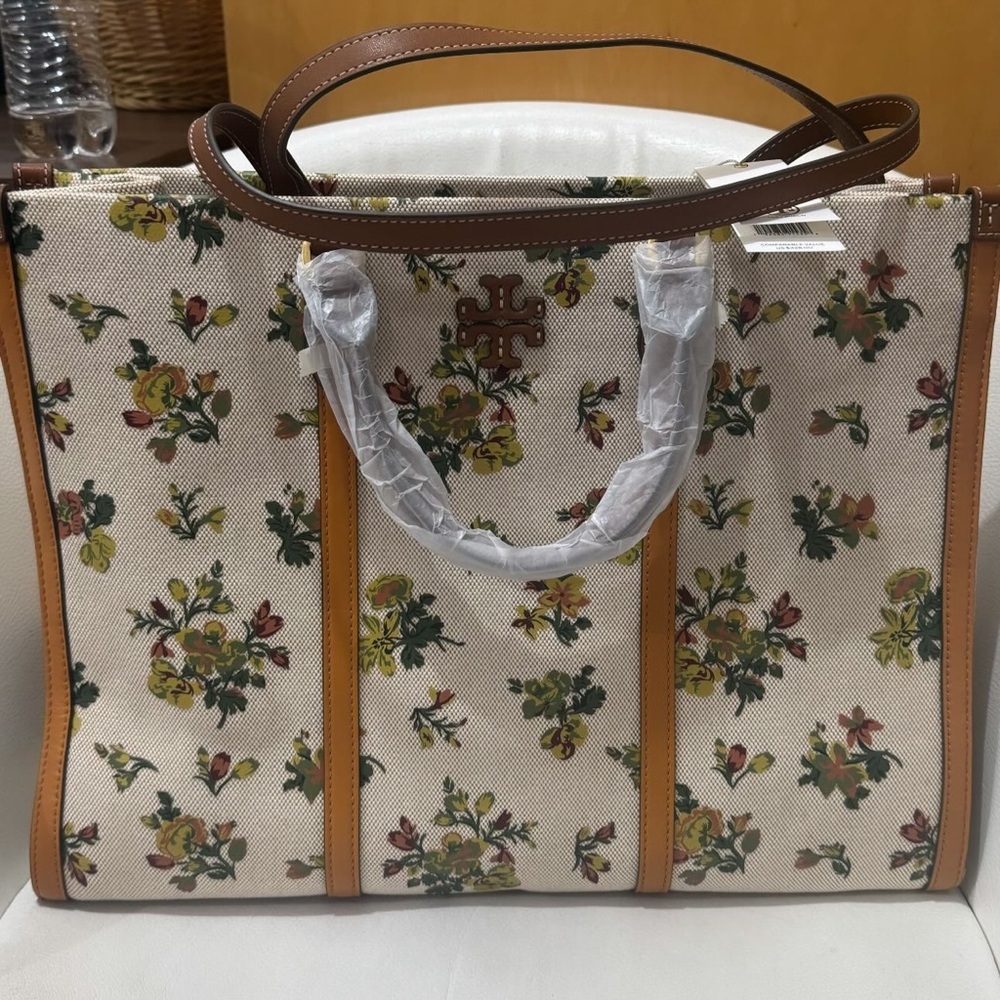 Tory Burch Cream and Brown Shoulder Bag with Floral Design and Leather Trim (NEW